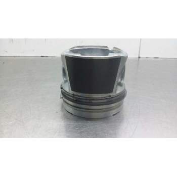 Recambio de piston para nissan almera tino (v10m) 2.2 16v turbodiesel cat referencia OEM IAM   10103AW400