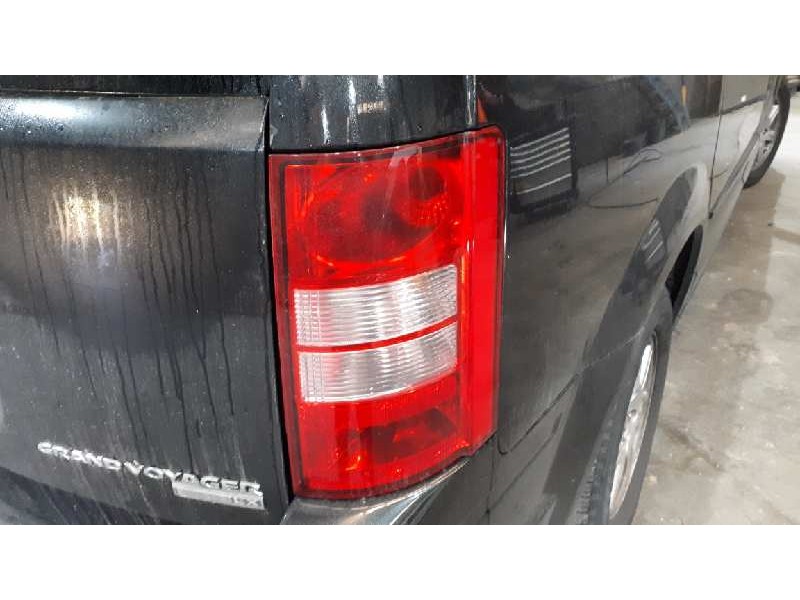 chrysler grand voyager del año 2009