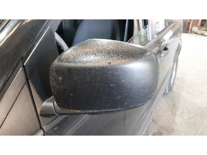 chrysler grand voyager del año 2009