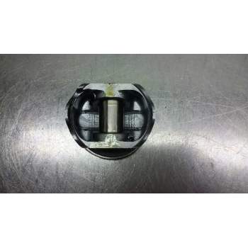 Recambio de piston para nissan almera (n16/e) 2.2 16v turbodiesel cat referencia OEM IAM   10103BN360