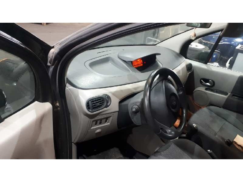 renault modus del año 2005