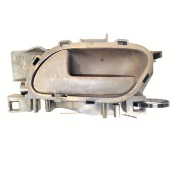 Recambio de maneta interior delantera izquierda para opel vivaro c furgoneta (k0) 1.5 referencia OEM IAM 96555515XT  