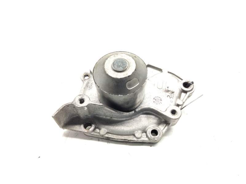 Recambio de bomba agua para opel vivaro combi 2.7t corto referencia OEM IAM   