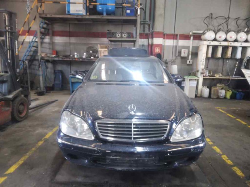 mercedes-benz clase s (w220) berlina del año 2001