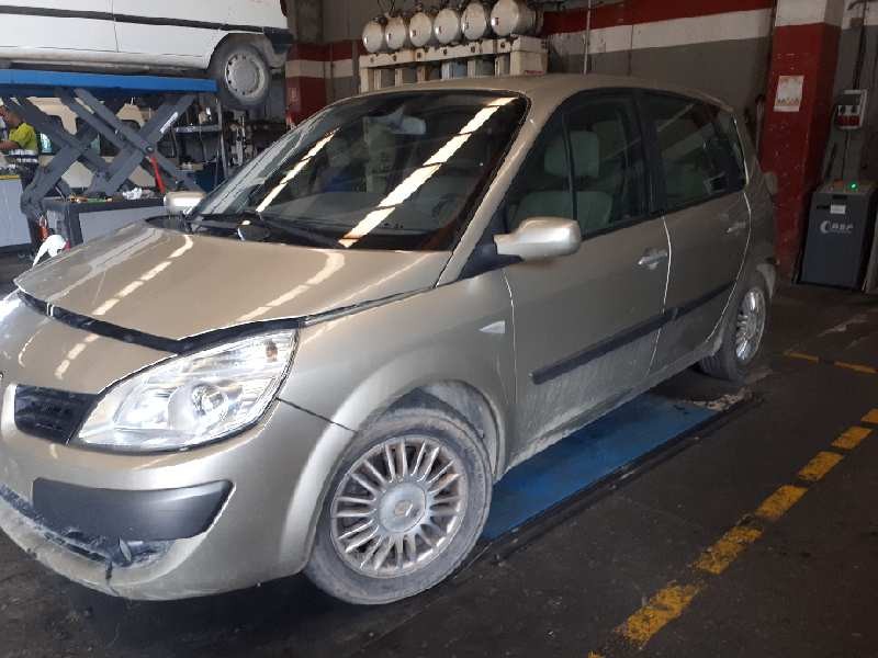 renault scenic ii del año 2008