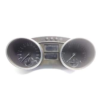 CUADRO INSTRUMENTOS A1645403347 
