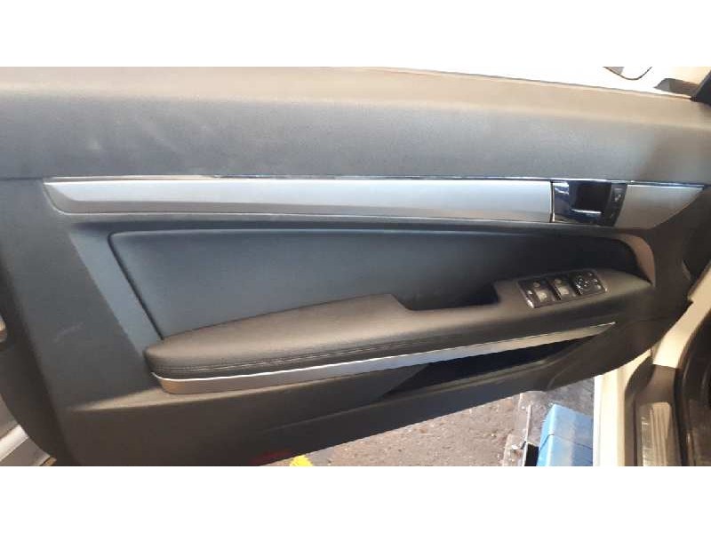 mercedes-benz clase clk (w207) coupe del año 2009