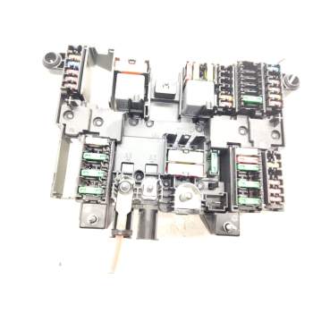 Recambio de caja fusibles para mercedes-benz gla (h247) gla 200 (247.787) referencia OEM IAM A1779061302  