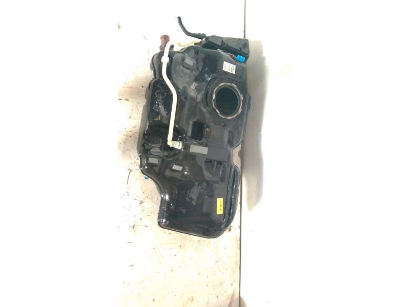 Recambio de deposito combustible para mercedes-benz gla (h247) gla 200 (247.787) referencia OEM IAM A1770019899  