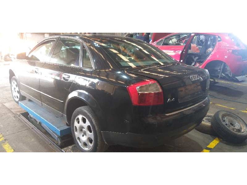 audi a4 berlina (8e) del año 2001