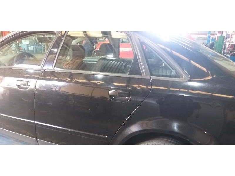 audi a4 berlina (8e) del año 2001