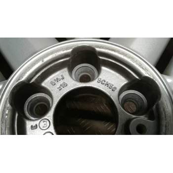 Recambio de llanta aluminio para renault megane ii classic berlina referencia OEM IAM 16 5 TORNILLOS  
