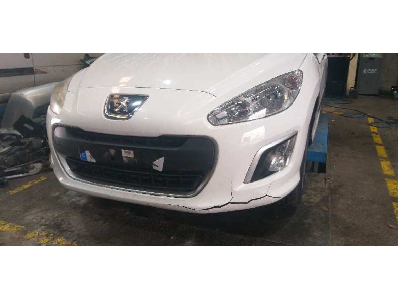 peugeot 308 del año 2012