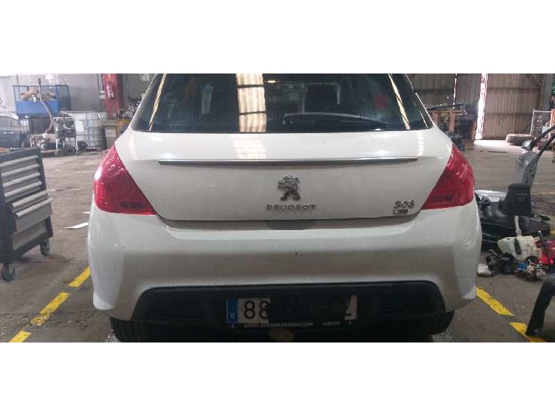 peugeot 308 del año 2012