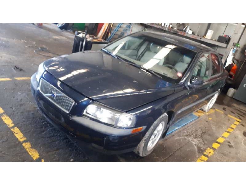 volvo s80 berlina del año 2002