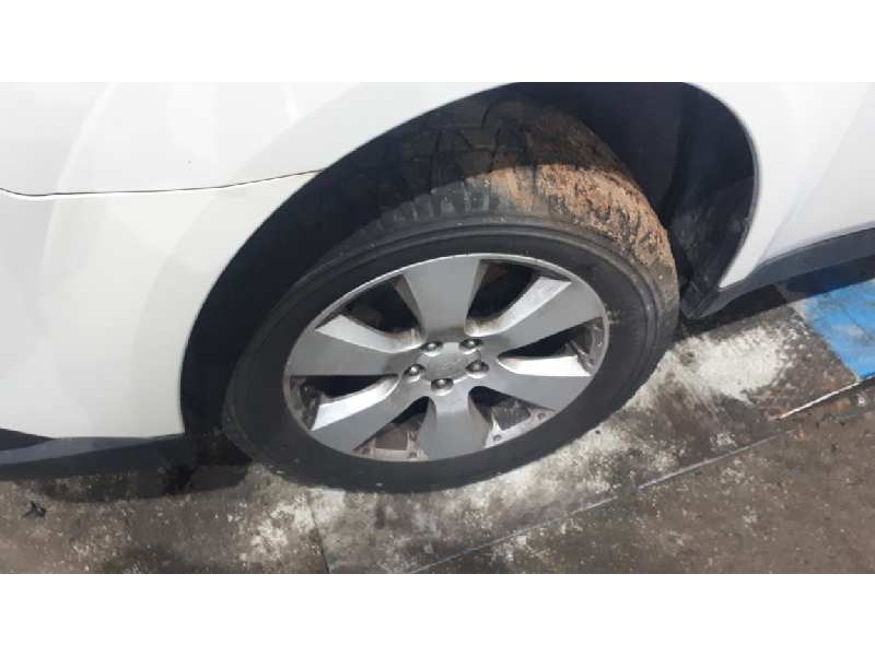 subaru legacy kombi/outback b14 del año 2010