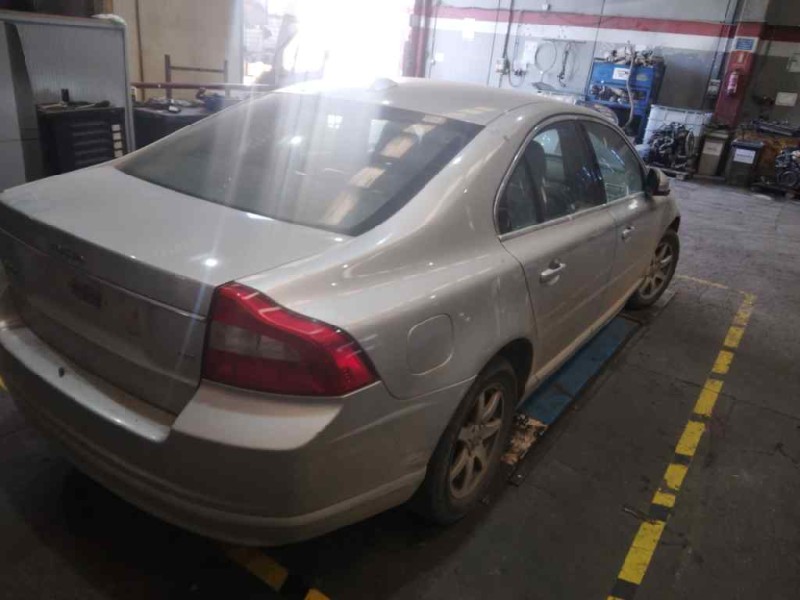volvo s80 berlina del año 2007