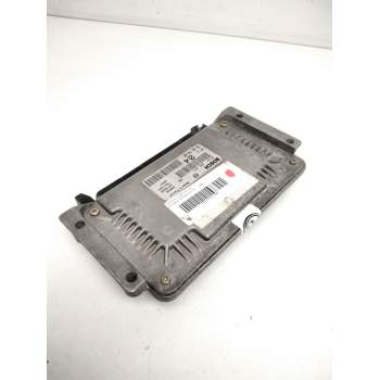 Recambio de centralita motor uce para peugeot 206 berlina 1.6 referencia OEM IAM 0261206032 9633234280 26FM0535