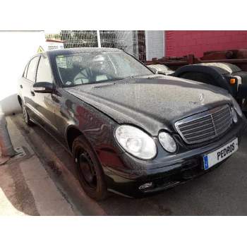 mercedes-benz clase e (w211) berlina del año 2011