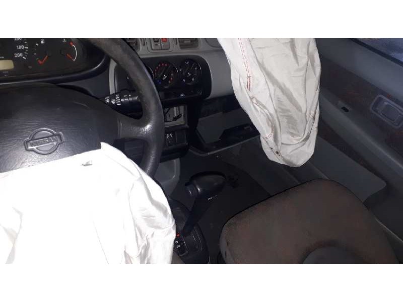 nissan micra (k11) del año 2000