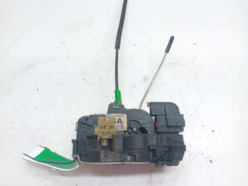 Recambio de cerradura puerta trasera izquierda para opel insignia sports tourer sport referencia OEM IAM 13503807  