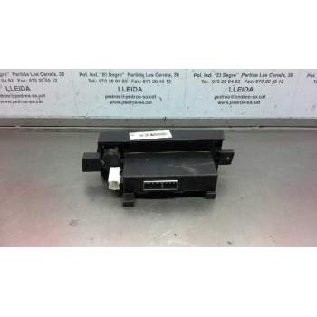 Recambio de mando climatizador para ssangyong kyron 270 spr xdi premium 4wd referencia OEM IAM 68700 - 09071  