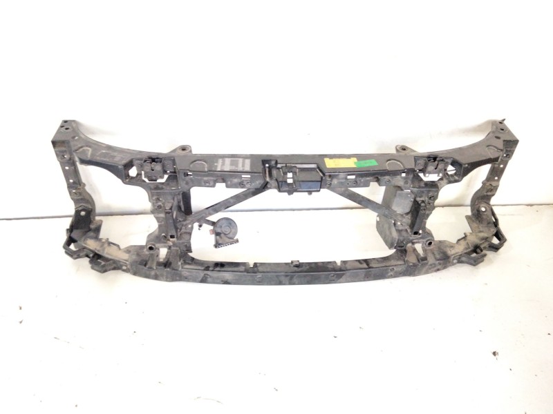 Recambio de panel frontal para land rover discovery v6 td hse referencia OEM IAM   