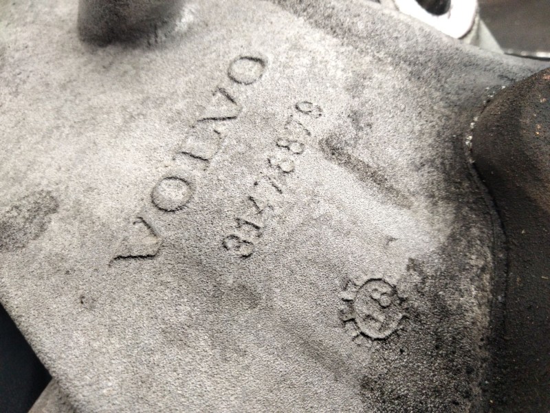 Recambio de mangueta delantera derecha para volvo xc60 ii (246) d4 referencia OEM IAM 31478879  