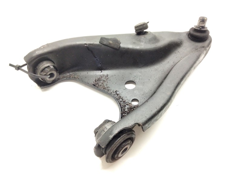 Recambio de brazo suspension inferior delantero izquierdo para dacia dokker monospace (ke_) 1.5 blue dci 95 (kejl) referencia OE