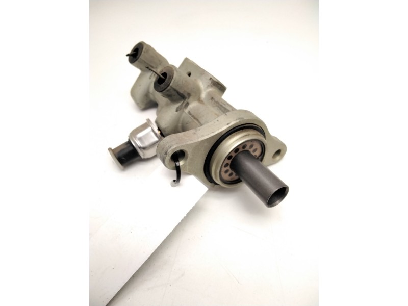 Recambio de bomba freno para nissan navara np300 (d40) 2.5 dci 4wd referencia OEM IAM W3234JT8 M662654 