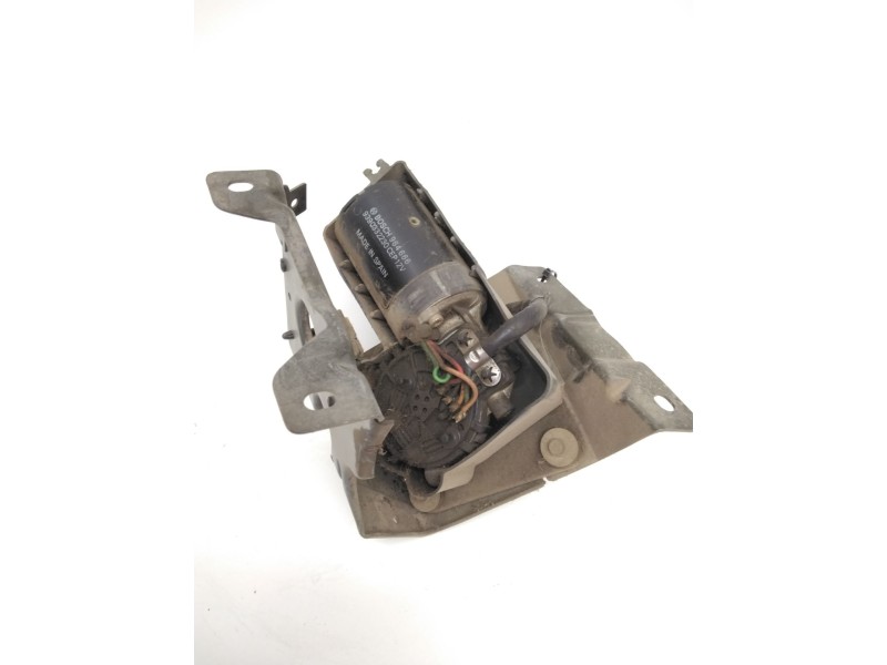 Recambio de motor limpia delantero para nissan vanette cargo furgón (hc 23) 2.3 d referencia OEM IAM 9390332230 964666 BOSCH