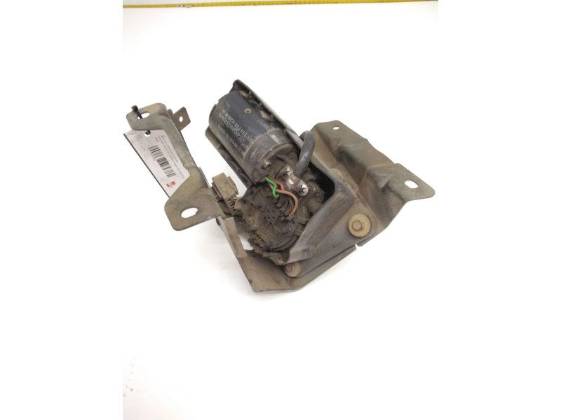 Recambio de motor limpia delantero para nissan vanette cargo furgón (hc 23) 2.3 d referencia OEM IAM 9390332230 964666 BOSCH