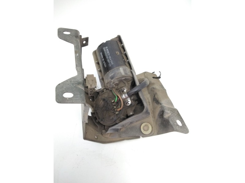 Recambio de motor limpia delantero para nissan vanette cargo furgón (hc 23) 2.3 d referencia OEM IAM 9390332230 964666 BOSCH