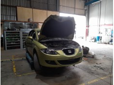 SEAT LEON (1P1)