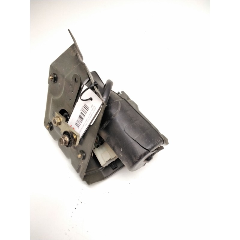 Recambio de motor limpia delantero para nissan vanette cargo furgón (hc 23) 2.3 d referencia OEM IAM 9390332230 964666 BOSCH
