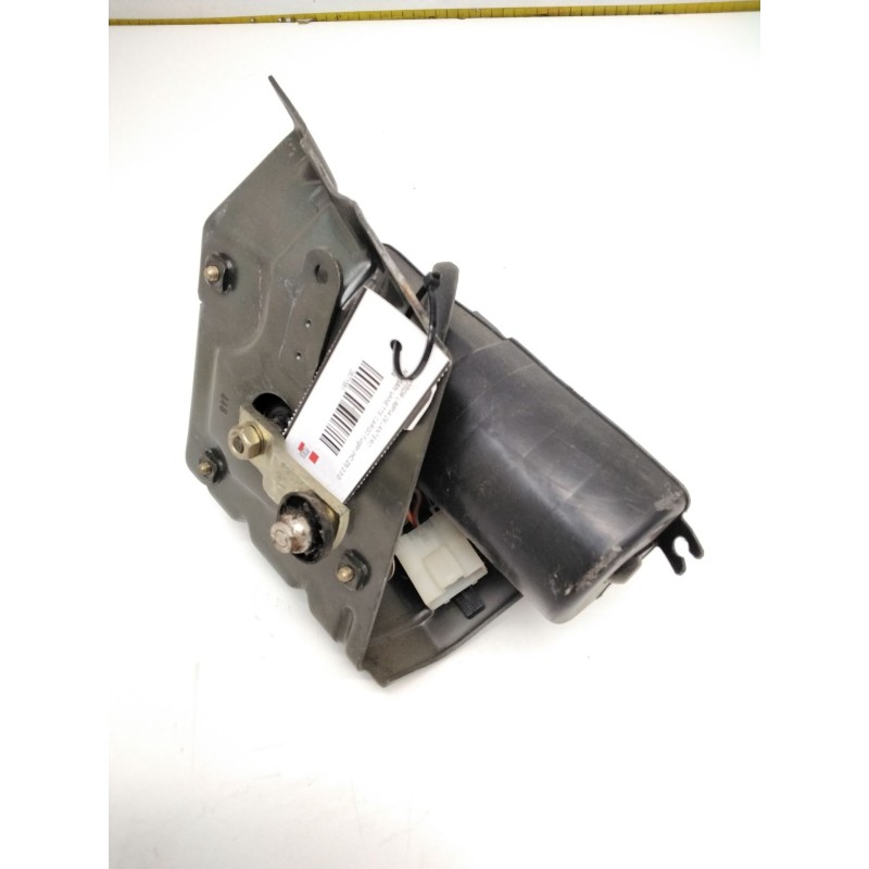Recambio de motor limpia delantero para nissan vanette cargo furgón (hc 23) 2.3 d referencia OEM IAM 9390332230 964666 BOSCH