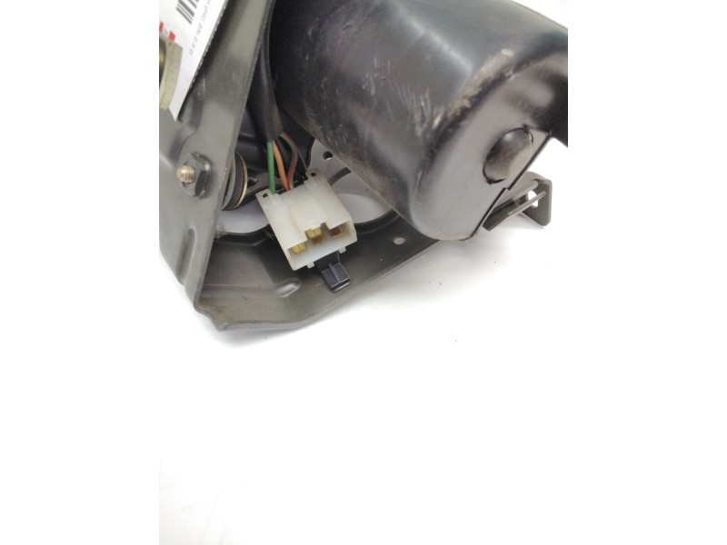 Recambio de motor limpia delantero para nissan vanette cargo furgón (hc 23) 2.3 d referencia OEM IAM 9390332230 964666 BOSCH