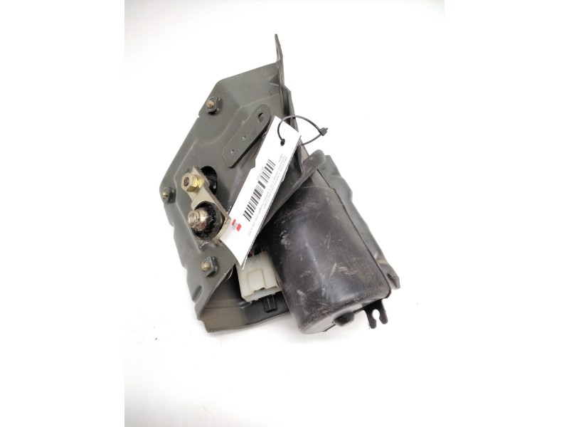 Recambio de motor limpia delantero para nissan vanette cargo furgón (hc 23) 2.3 d referencia OEM IAM 9390332230 964667 BOSCH