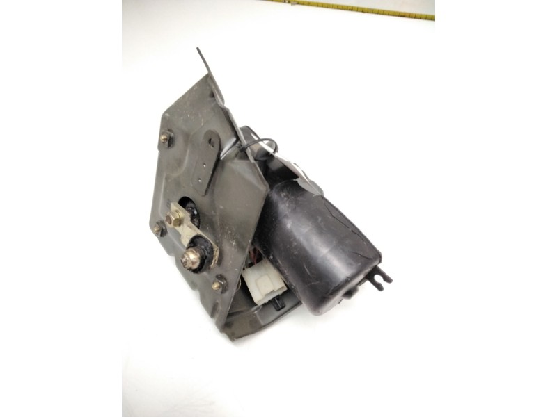 Recambio de motor limpia delantero para nissan vanette cargo furgón (hc 23) 2.3 d referencia OEM IAM 9390332230 964666 BOSCH