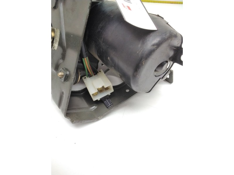 Recambio de motor limpia delantero para nissan vanette cargo furgón (hc 23) 2.3 d referencia OEM IAM 9390332230 964666 BOSCH