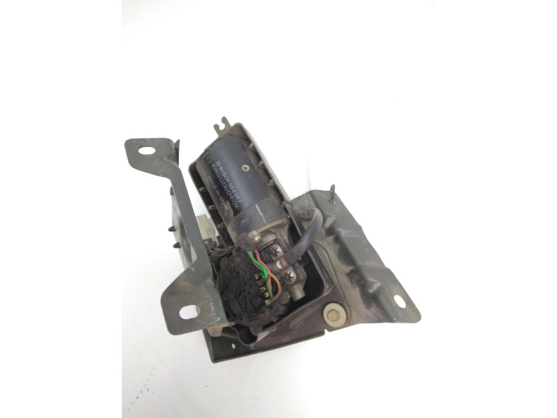 Recambio de motor limpia delantero para nissan vanette cargo furgón (hc 23) 2.3 d referencia OEM IAM 9390332230 964667 BOSCH