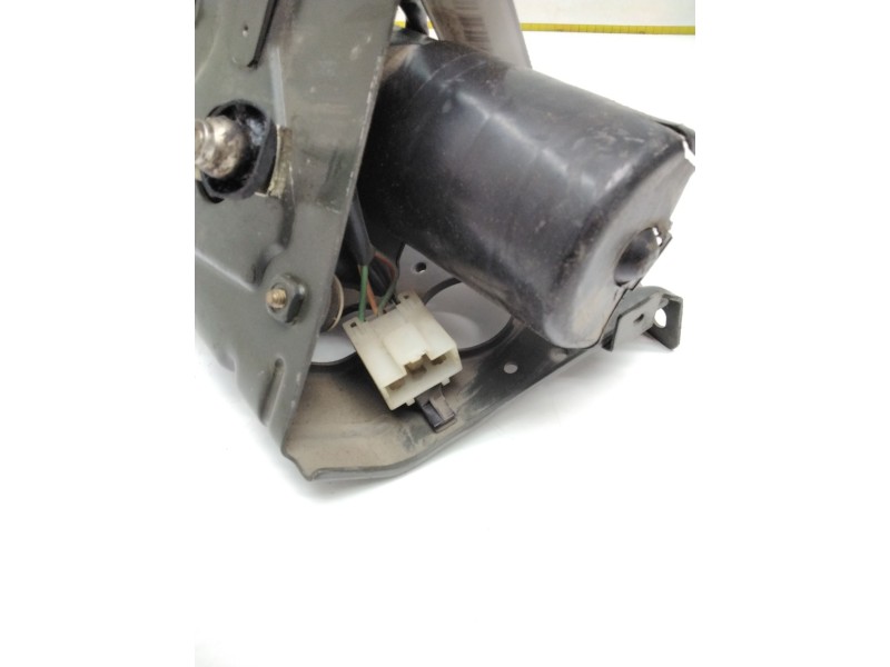 Recambio de motor limpia delantero para nissan vanette cargo furgón (hc 23) 2.3 d referencia OEM IAM 9390332230 964667 BOSCH