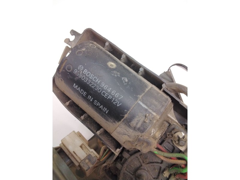 Recambio de motor limpia delantero para nissan vanette cargo furgón (hc 23) 2.3 d referencia OEM IAM 9390332230 964667 BOSCH