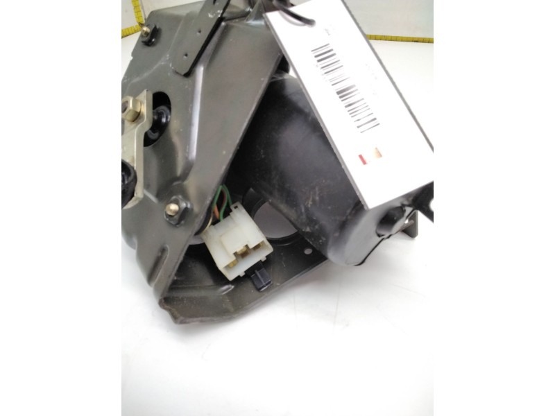 Recambio de motor limpia delantero para nissan vanette cargo furgón (hc 23) 2.3 d referencia OEM IAM 9390332230 964666 BOSCH