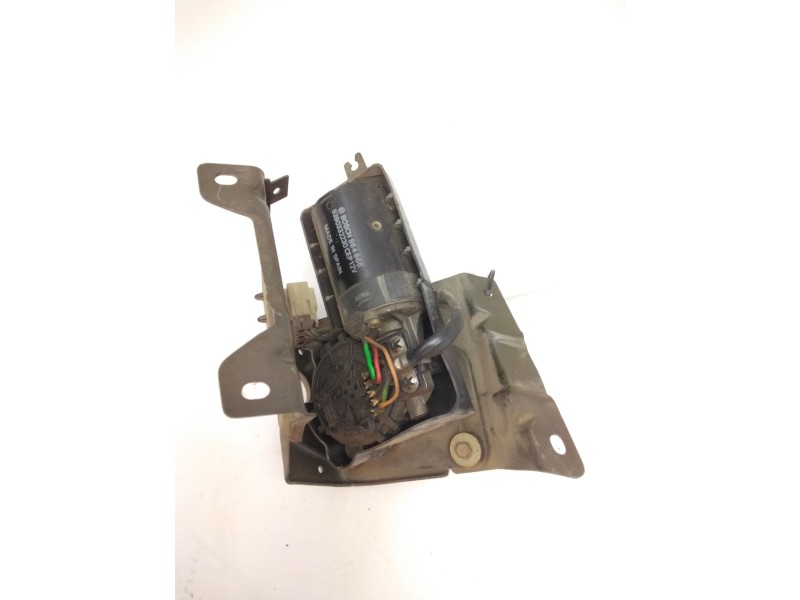 Recambio de motor limpia delantero para nissan vanette cargo furgón (hc 23) 2.3 d referencia OEM IAM 9390332230 964666 BOSCH
