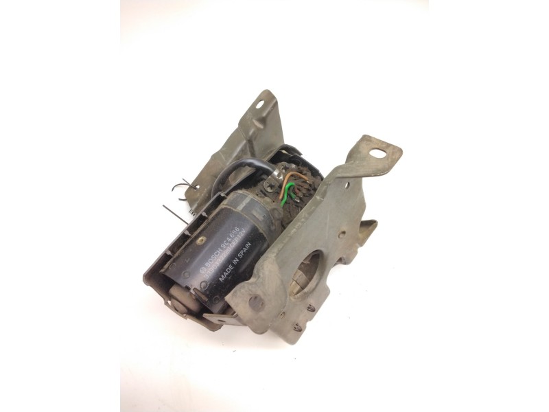 Recambio de motor limpia delantero para nissan vanette cargo furgón (hc 23) 2.3 d referencia OEM IAM 9390332230 964666 BOSCH