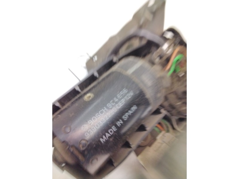 Recambio de motor limpia delantero para nissan vanette cargo furgón (hc 23) 2.3 d referencia OEM IAM 9390332230 964666 BOSCH