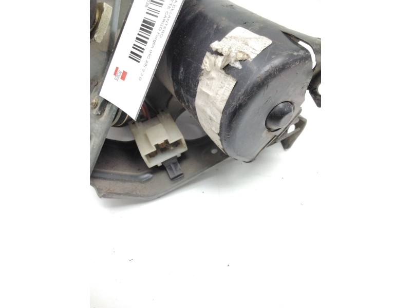 Recambio de motor limpia delantero para nissan vanette cargo furgón (hc 23) 2.3 d referencia OEM IAM 9390332230 964667 BOSCH