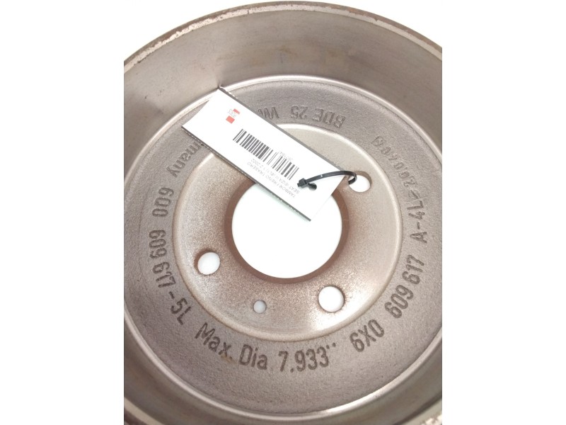 Recambio de tambor freno trasero para seat ibiza iii (6l1) 1.2 referencia OEM IAM 6X0609617 600609617 