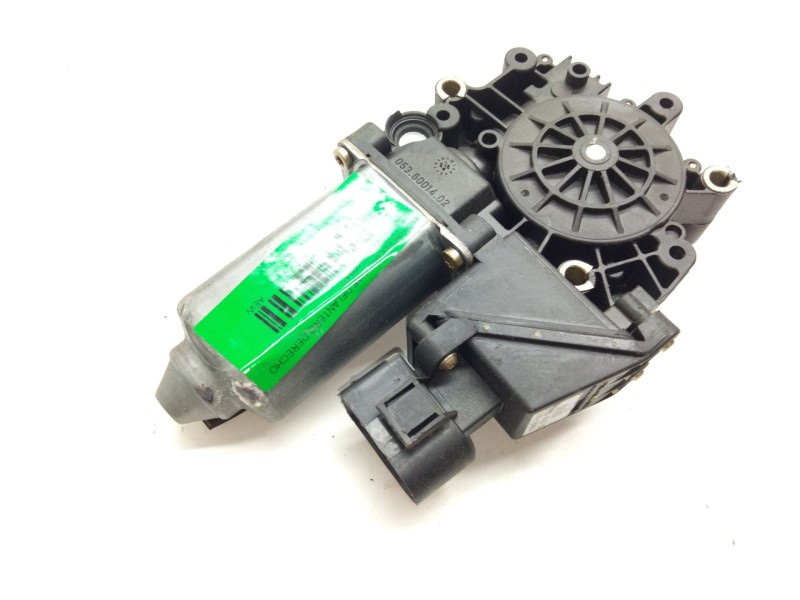 Recambio de motor elevalunas delantero derecho para audi a8 (d2) 3.7 referencia OEM IAM   